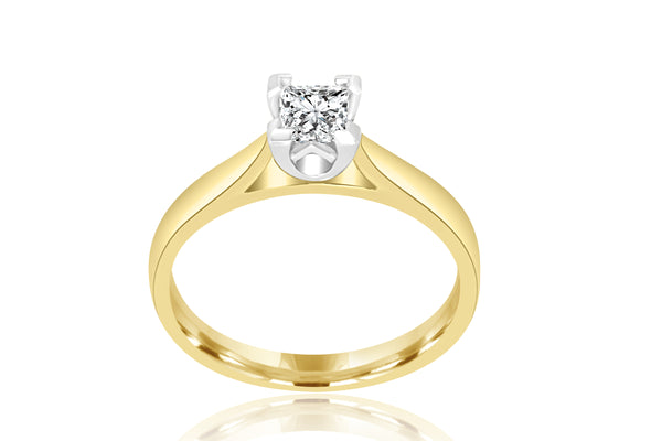 18K Yellow Gold Princess Cut Solitaire Diamond Ring