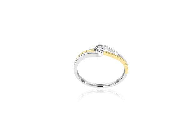 9k Yellow Gold & White Gold 2-tone Diamond Ring