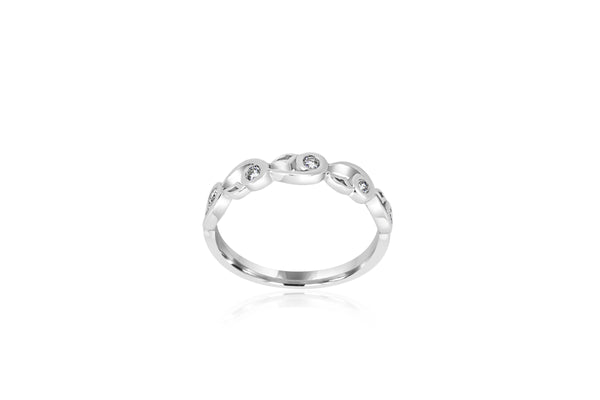 9k White Gold Diamond Ring