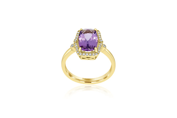 9k Yellow Gold Diamond-Accented Amethyst ring