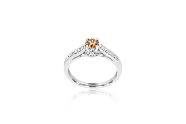 18k White Gold Champagne Diamond Ring